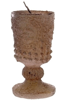 candle in the shape of vases