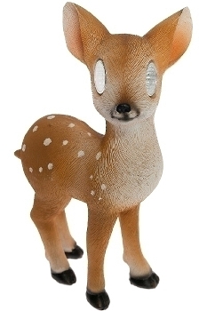Reh 'Bambi' mit Solarbeleuchtung stehend,