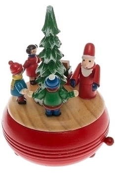 wooden Xmas music box, music tone: "Oh Tannenbaum"