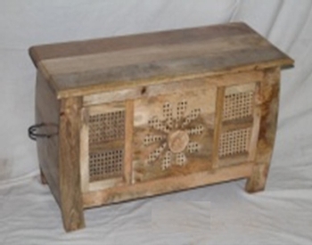 MANGO WD / MDF CURVED DESIGN TOP OPENING CHEST WITH CARVING & CANE-NATURAL